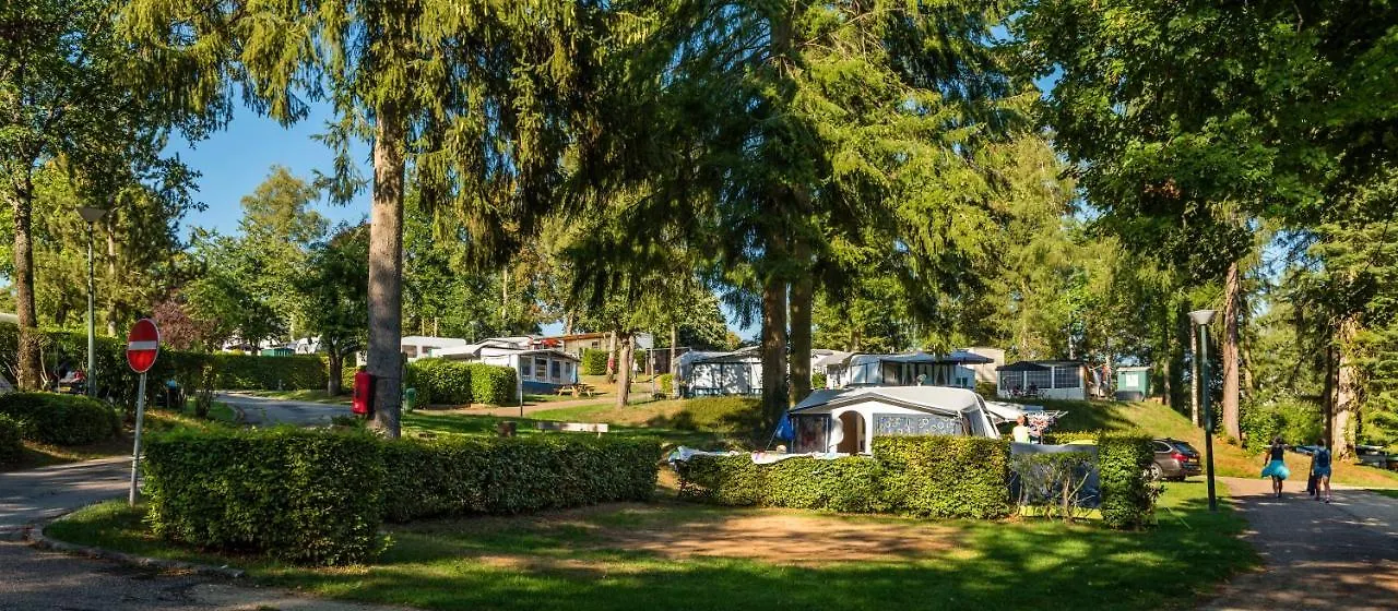 Campsite Camping La Pinede Hotel Consdorf