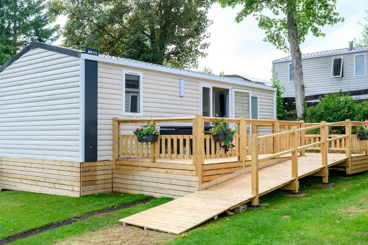 Camping La Pinede Hotel Consdorf Campsite